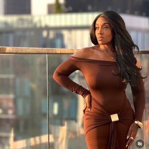 Elegant Brown Off-Shoulder Dress